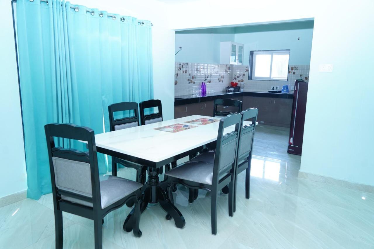 Ramya Grand Apartment Visakhapatnam Exterior photo